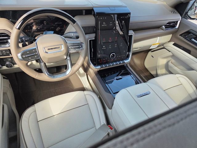 New 2026 GMC Yukon XL Denali w/ Denali Reserve Package AWD/4WD image 11