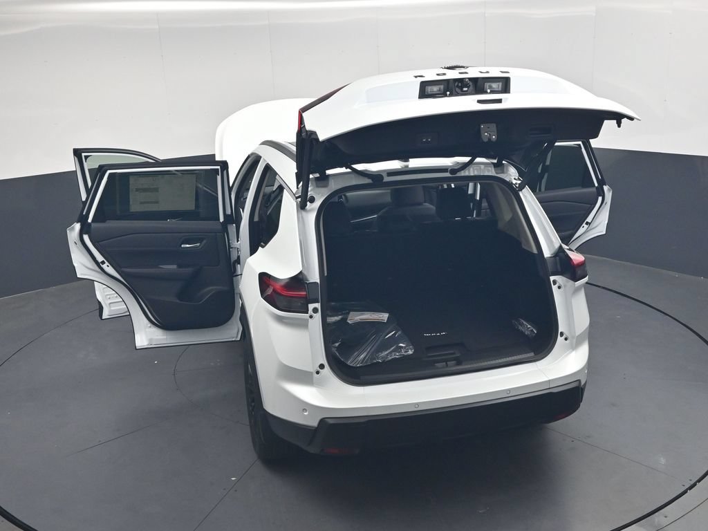 New 2026 Nissan Rogue Dark Armor FWD image 39