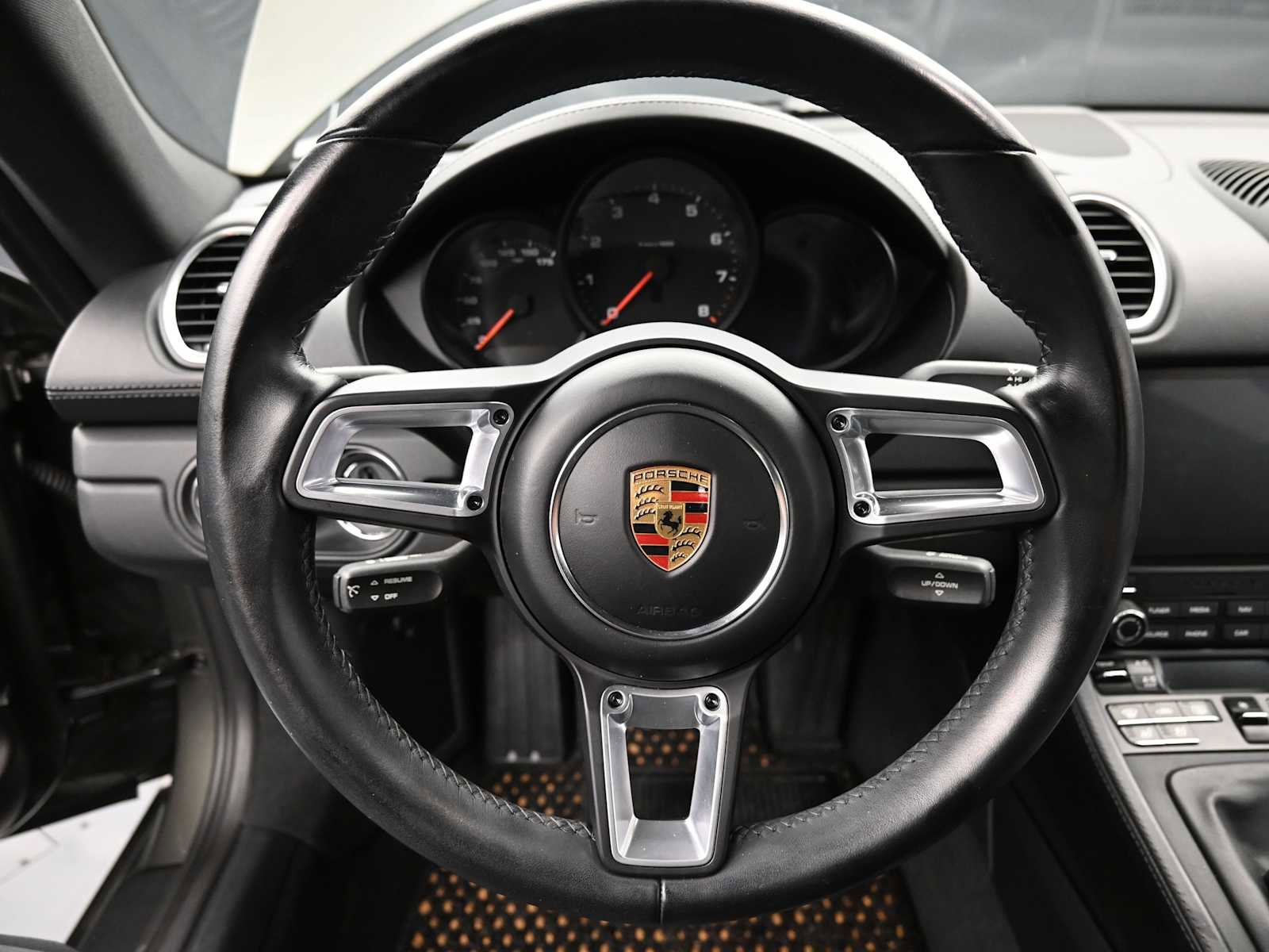 Certified 2022 Porsche 718 Cayman image 9