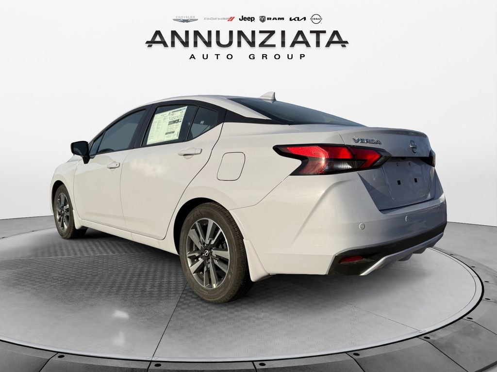 New 2025 Nissan Versa SV w/ Trunk Package FWD image 3