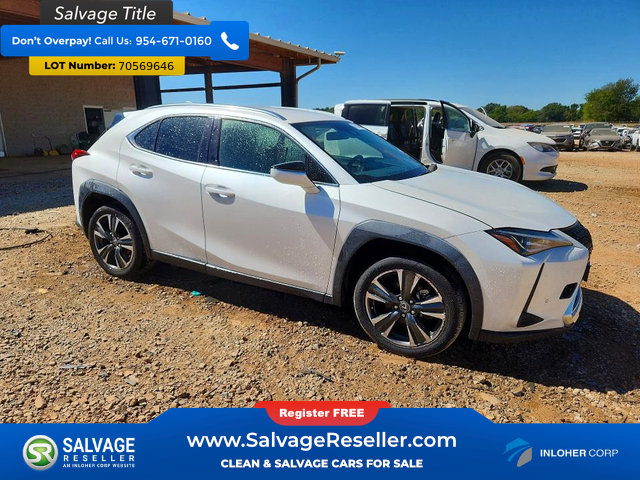 Used 2022 Lexus UX 200 w/ Accessory Package (Z1) FWD image 5