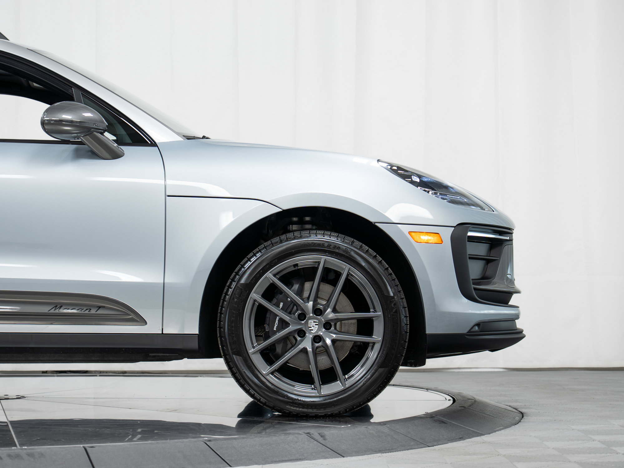 New 2026 Porsche Macan Turbo image 11
