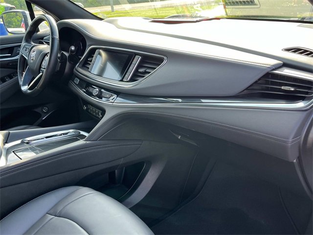 Used 2024 Buick Enclave Premium image 25
