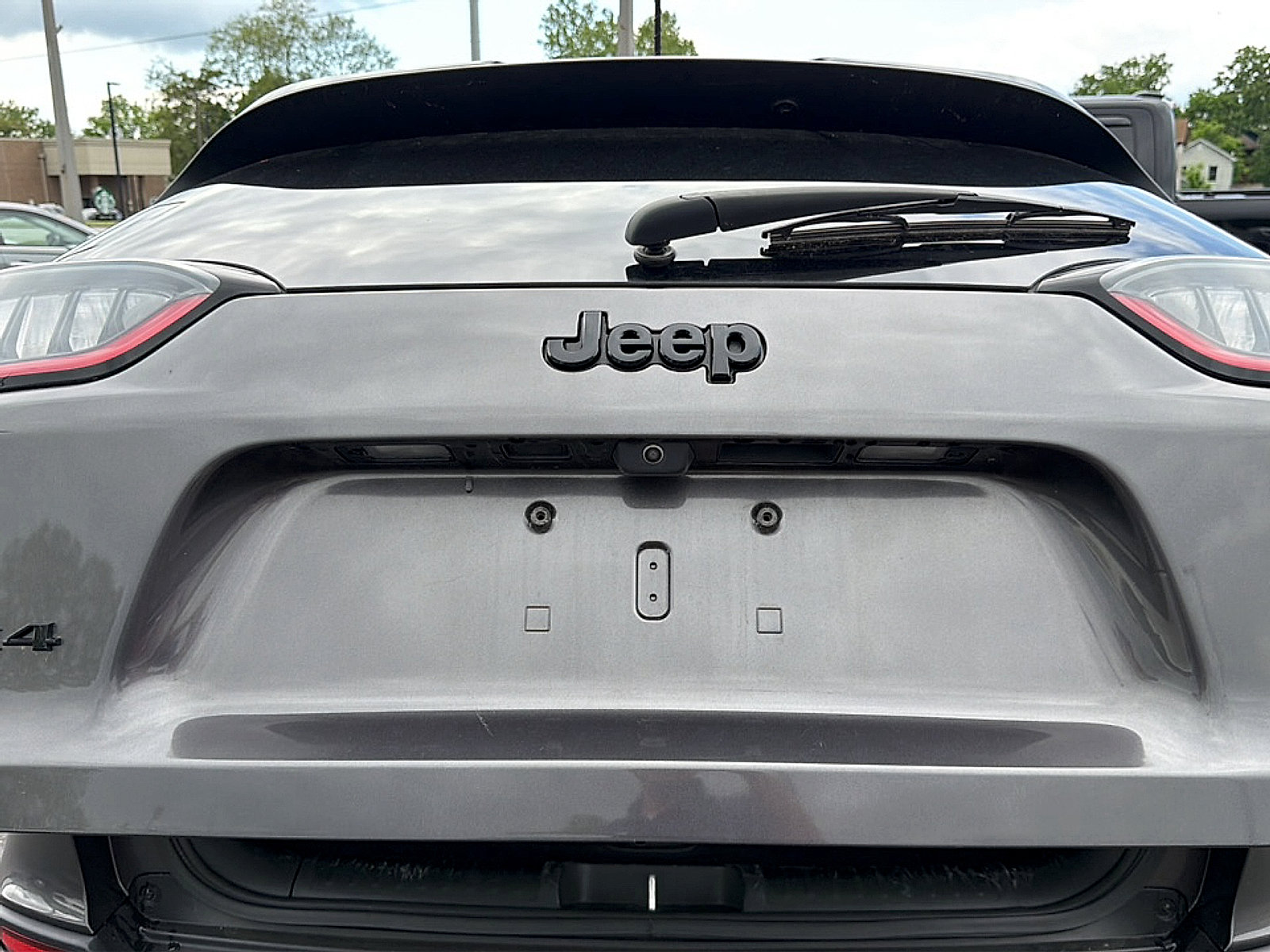 Used 2023 Jeep Cherokee Altitude Lux AWD/4WD image 5