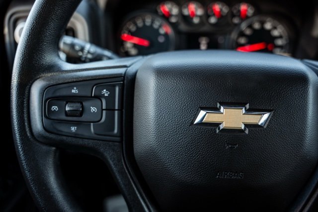 Used 2022 Chevrolet Silverado 1500 Custom image 18