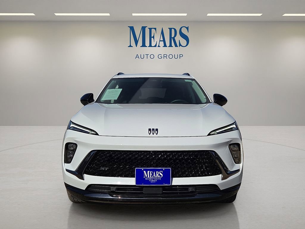 Used 2025 Buick Envision Sport Touring image 9