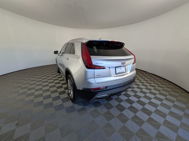 Used 2021 Cadillac XT4 Premium Luxury w/ Cold Weather Package image 15