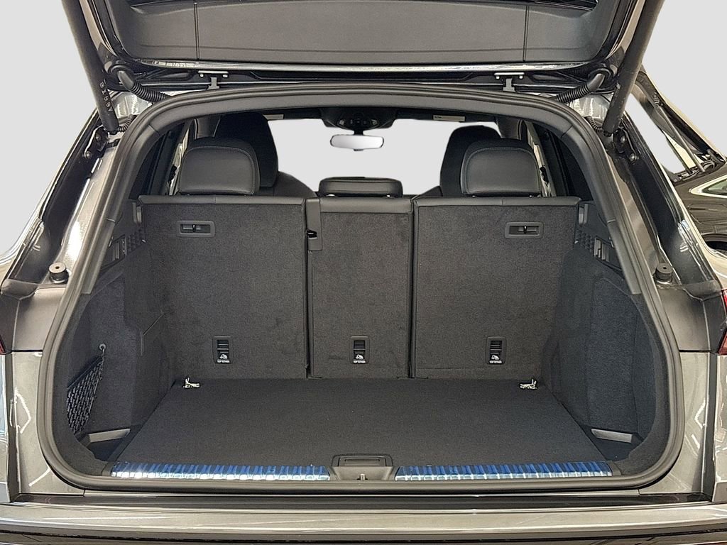 New 2026 Audi SQ5 Premium Plus AWD/4WD image 23