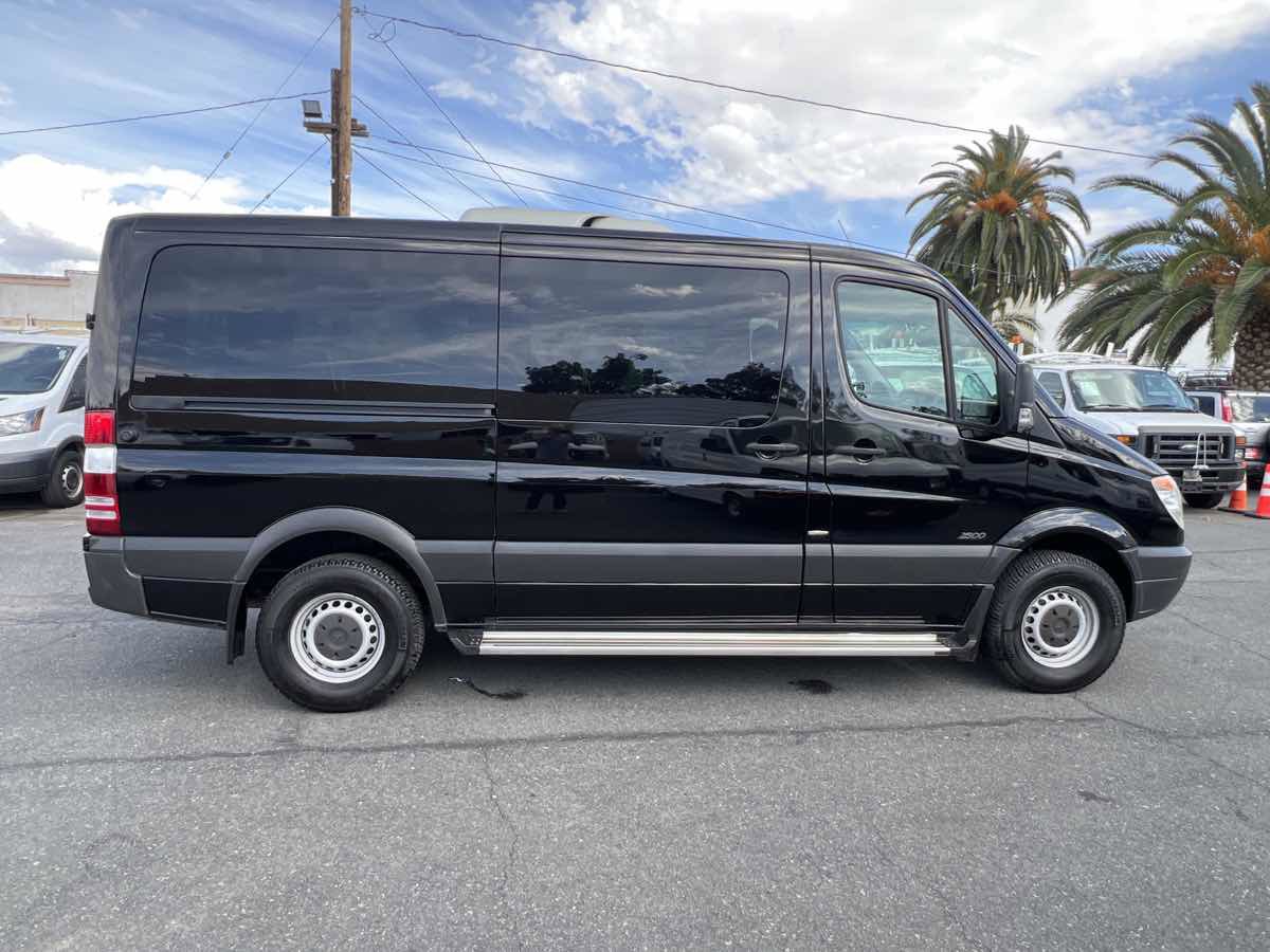 Used 2012 Mercedes-Benz Sprinter 2500 image 7