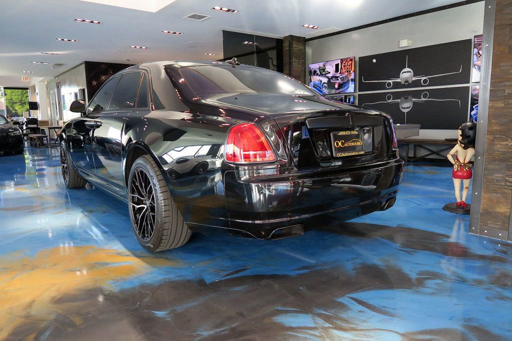 Used 2013 Rolls-Royce Ghost image 45