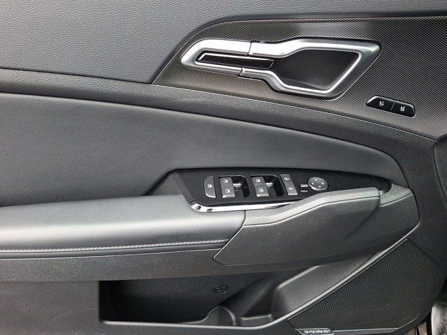 Used 2025 Kia Sportage SX Prestige AWD/4WD image 16