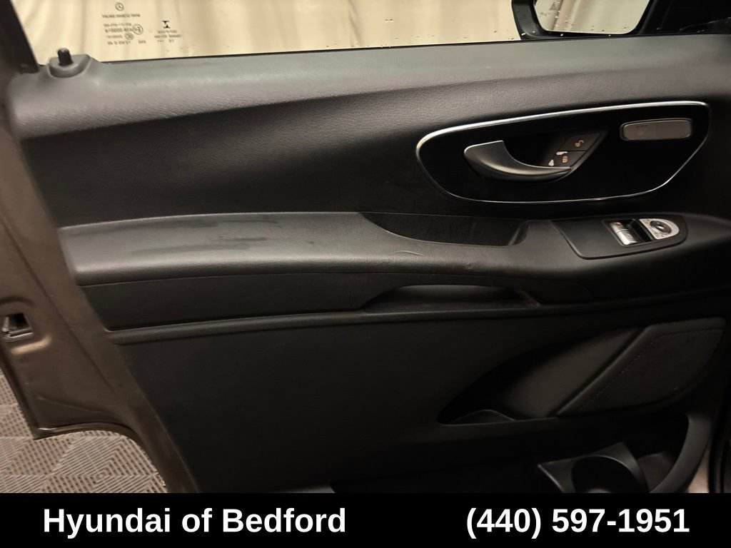 Used 2016 Mercedes-Benz Metris Passenger image 10