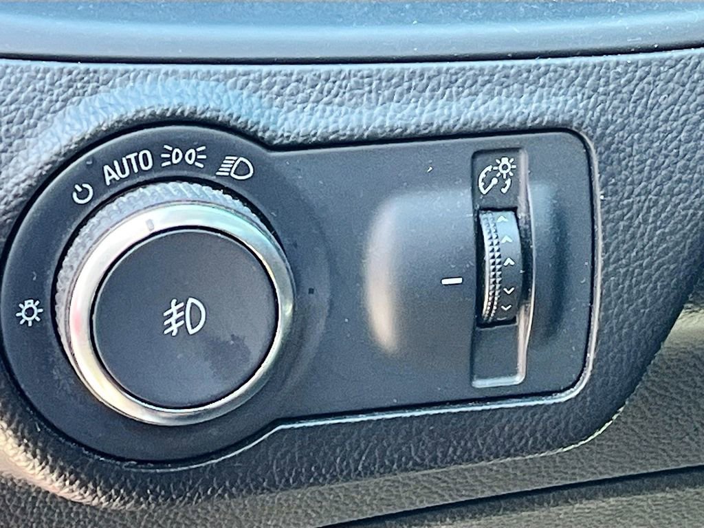 Used 2020 Buick Envision Premium image 10