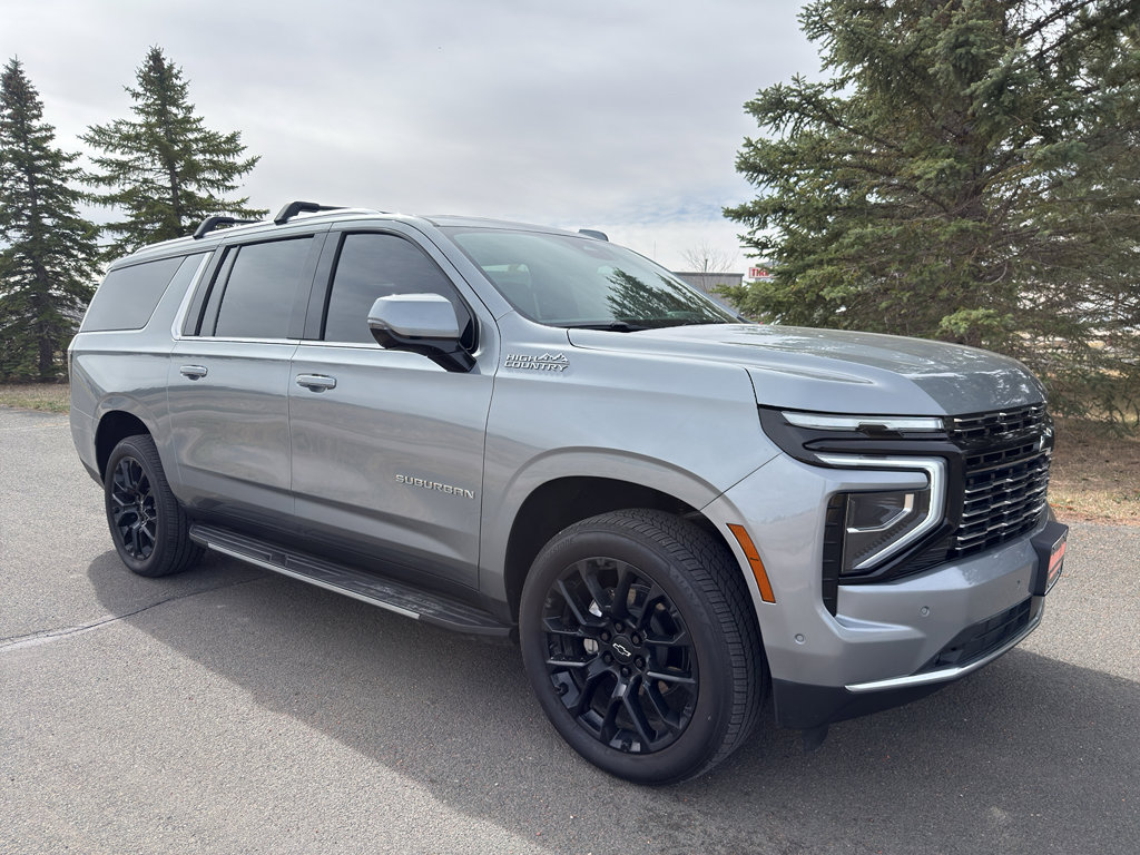 Used 2026 Chevrolet Suburban High Country w/ Sun And Tow Package image 6