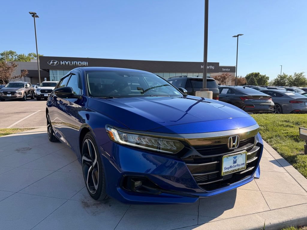 Used 2022 Honda Accord Sport image 11