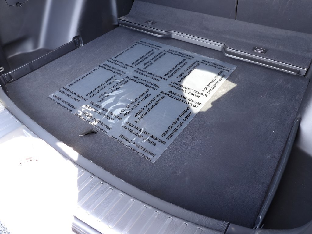 Used 2025 Honda CR-V LX image 12