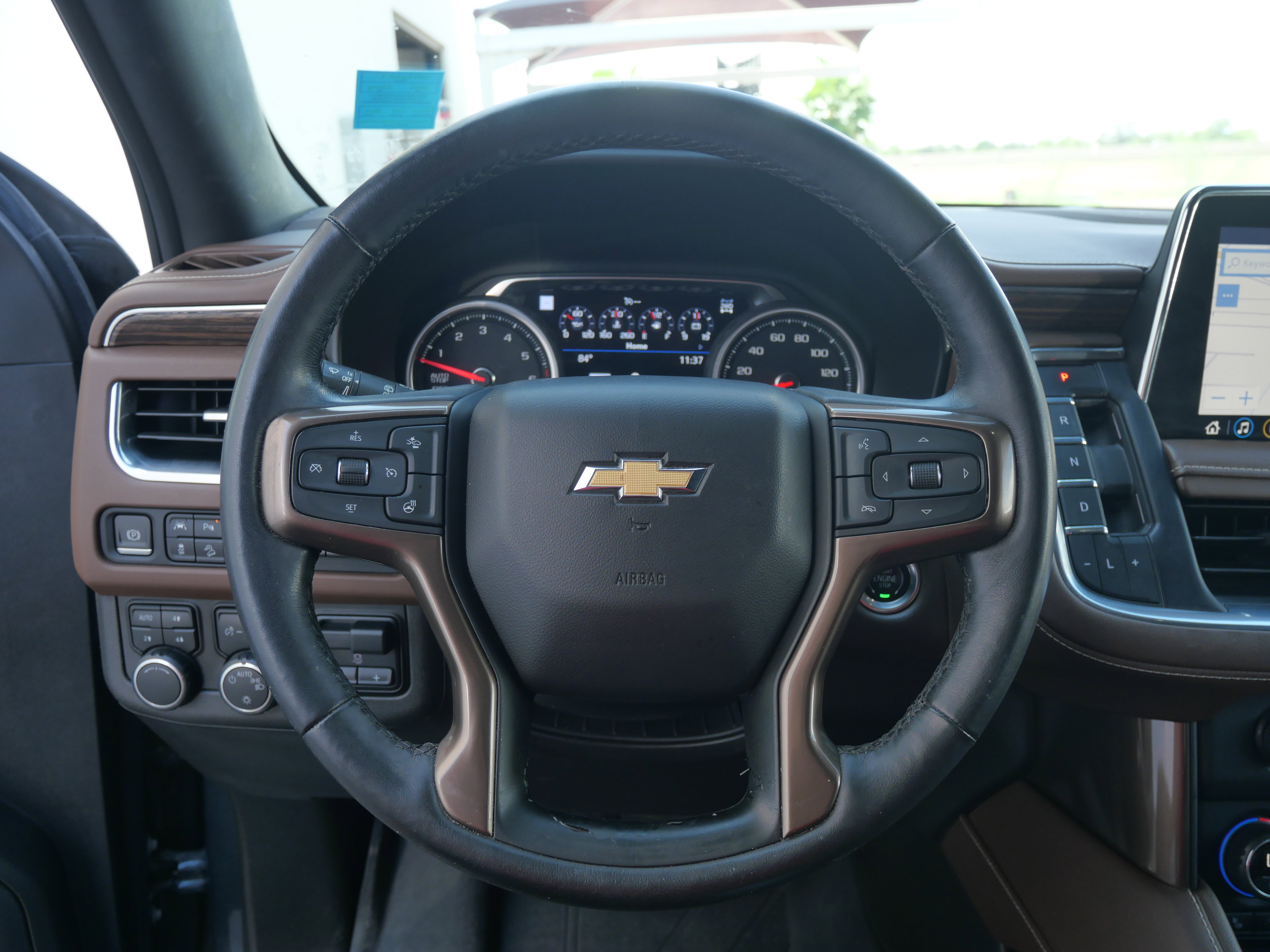 Used 2021 Chevrolet Tahoe High Country w/ Premium Package image 13