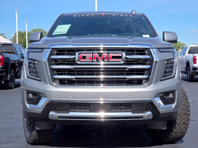 New 2026 GMC Yukon Elevation w/ Elevation Premium Package AWD/4WD image 14
