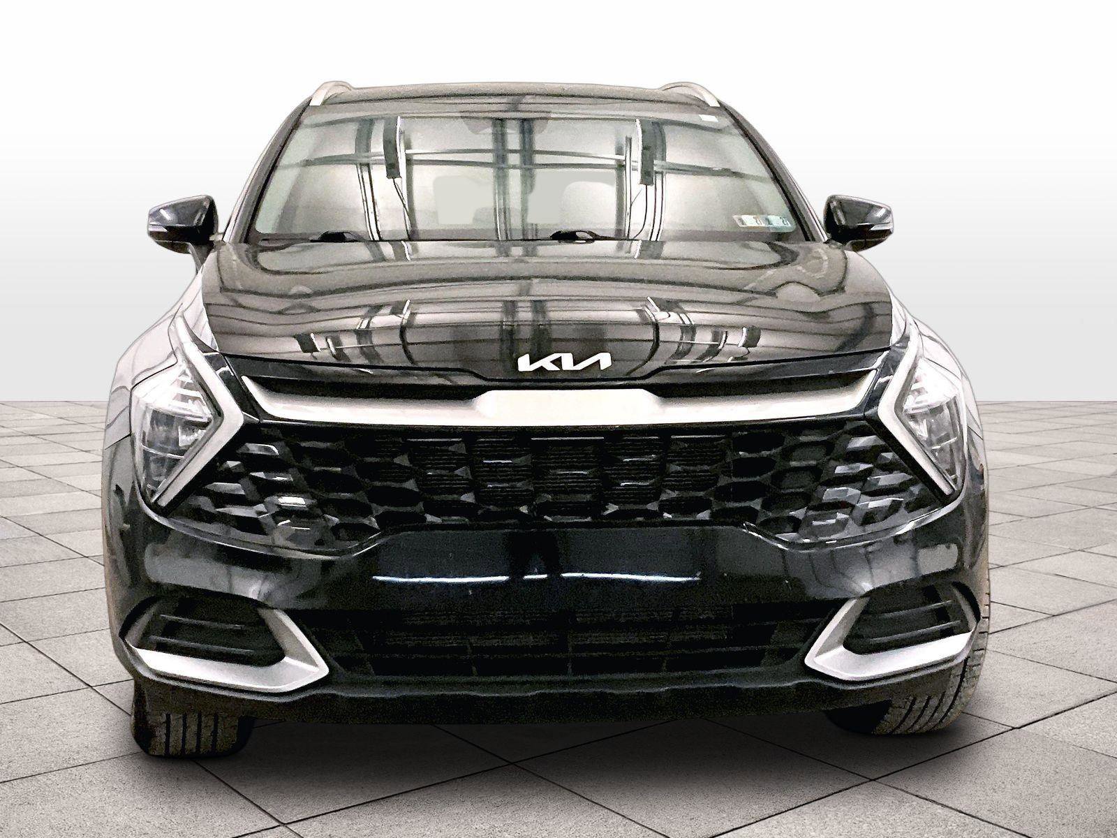 Used 2023 Kia Sportage EX AWD/4WD image 3