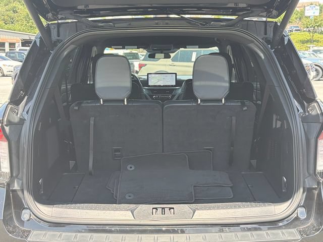 Used 2025 Ford Explorer ST-Line AWD/4WD image 20
