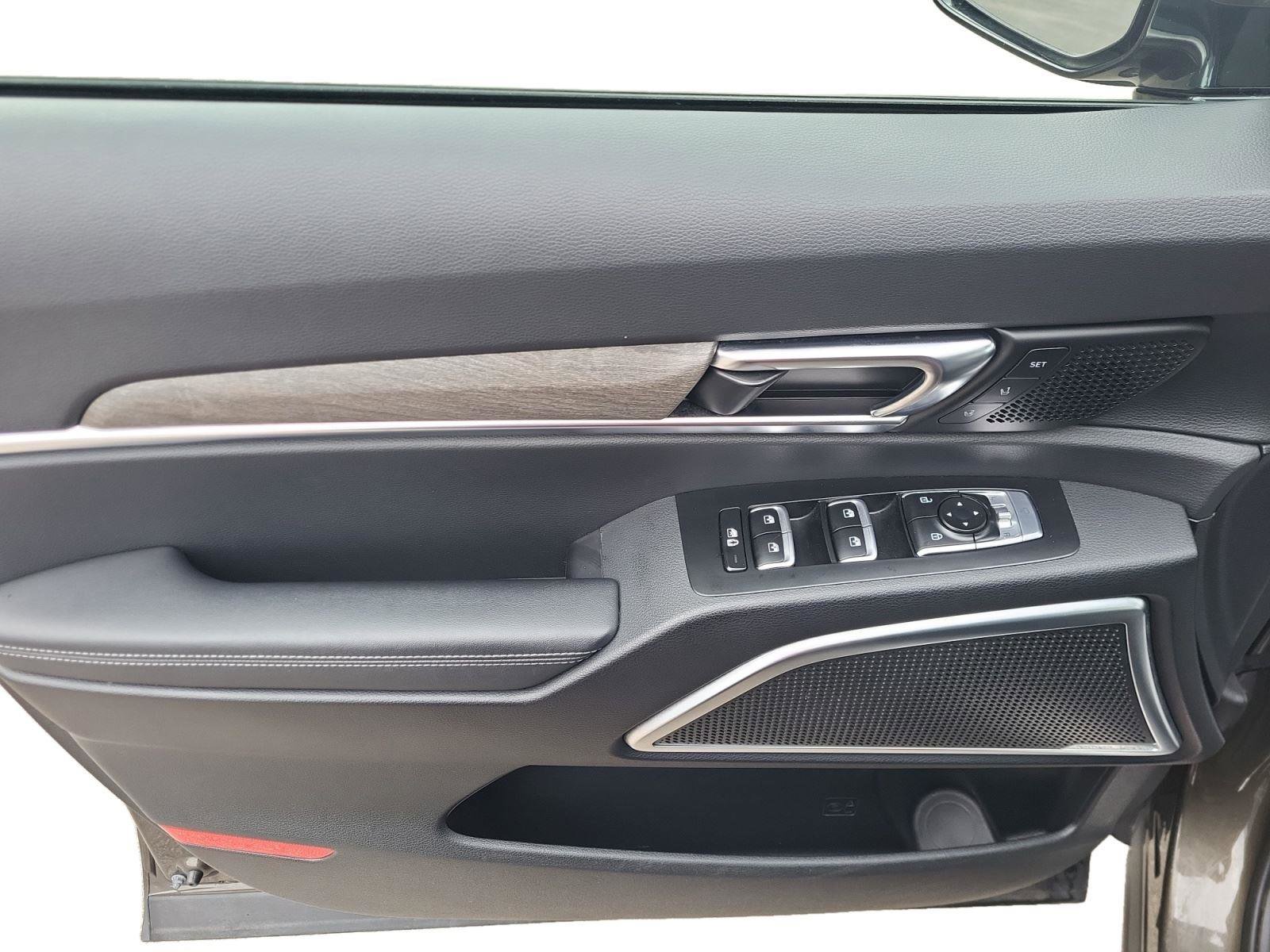 Used 2022 Kia Telluride SX image 9