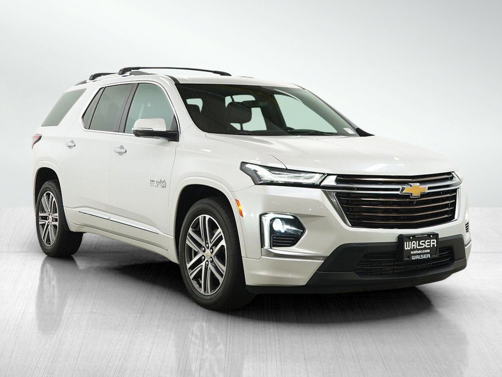 Used 2023 Chevrolet Traverse High Country AWD/4WD image 7