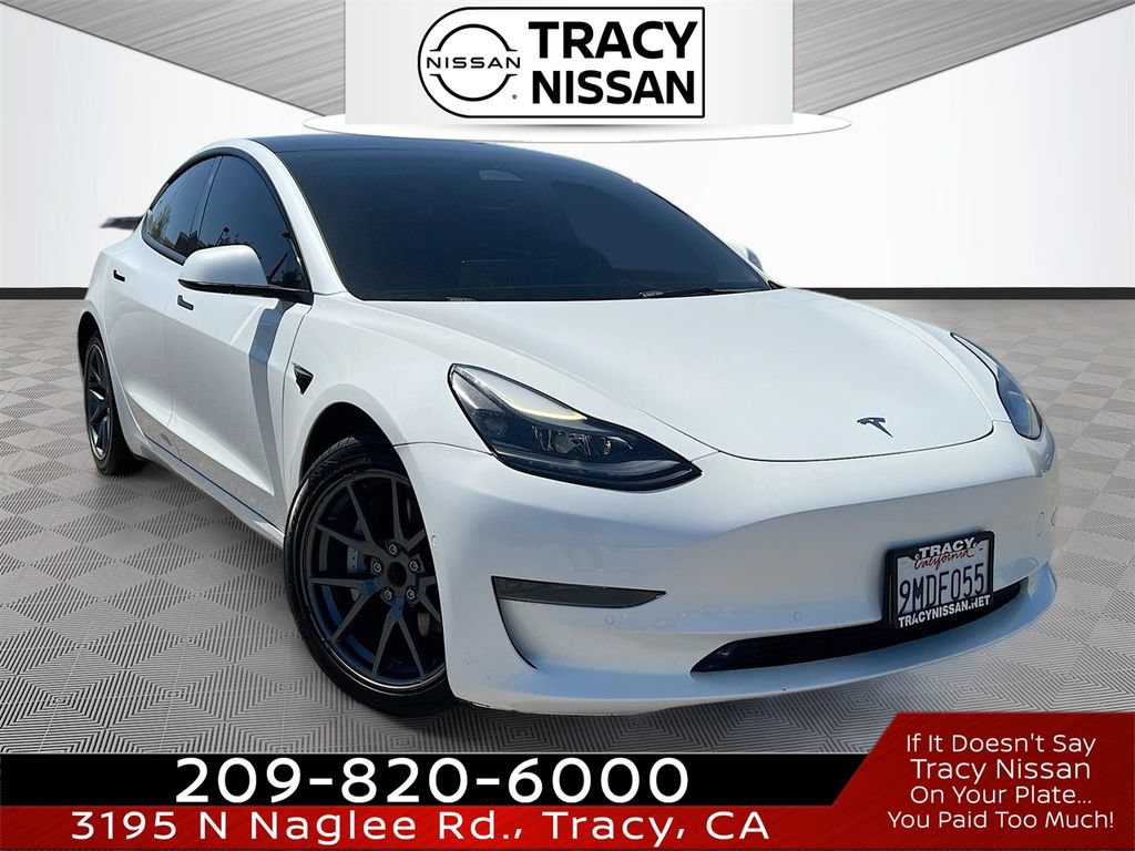 Used 2022 Tesla Model 3 RWD image 1