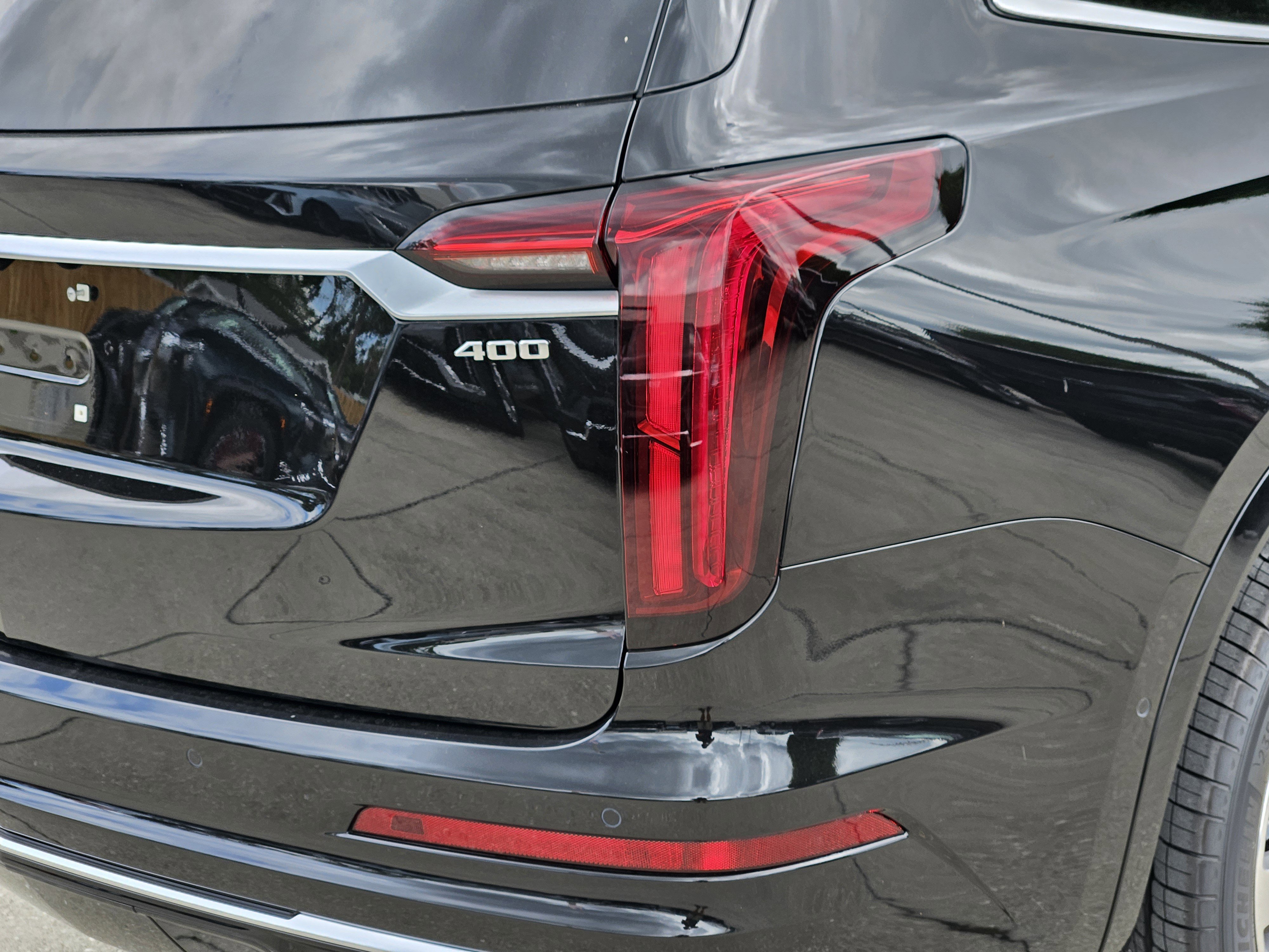 New 2025 Cadillac XT6 Premium Luxury w/ Technology Package FWD image 10