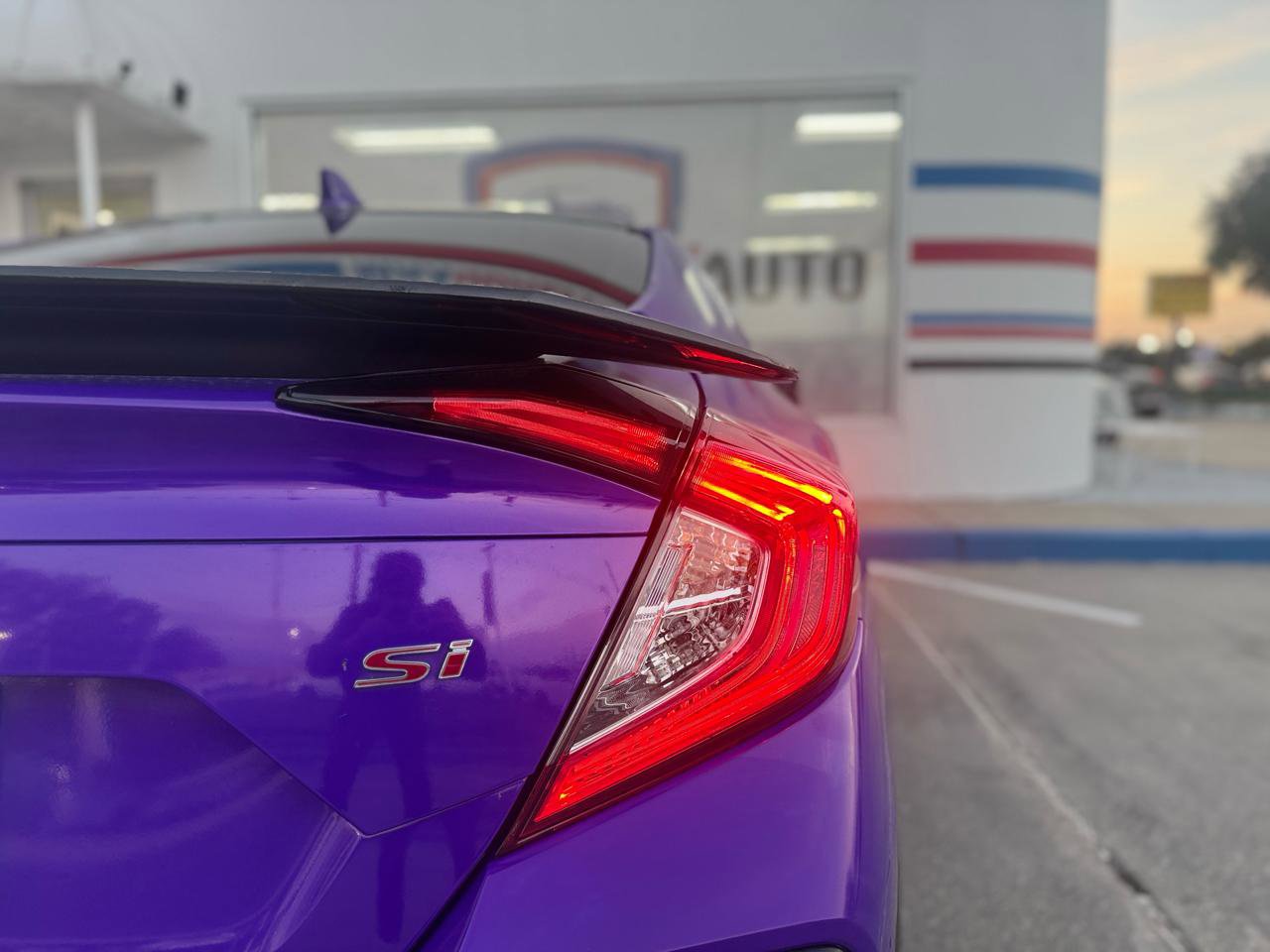 Used 2018 Honda Civic Si image 29