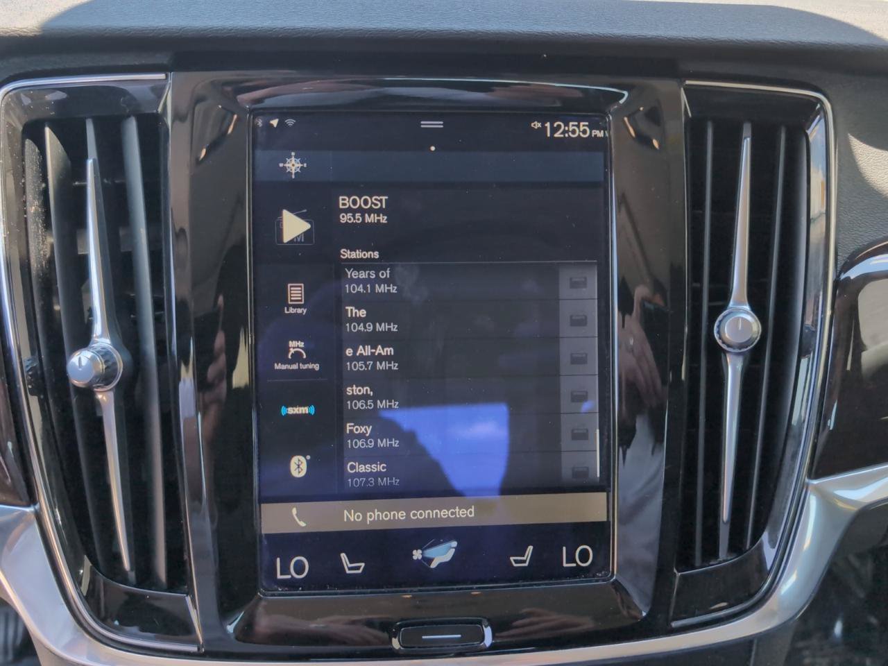 Used 2017 Volvo S90 T6 Momentum w/ Climate Package AWD/4WD image 28