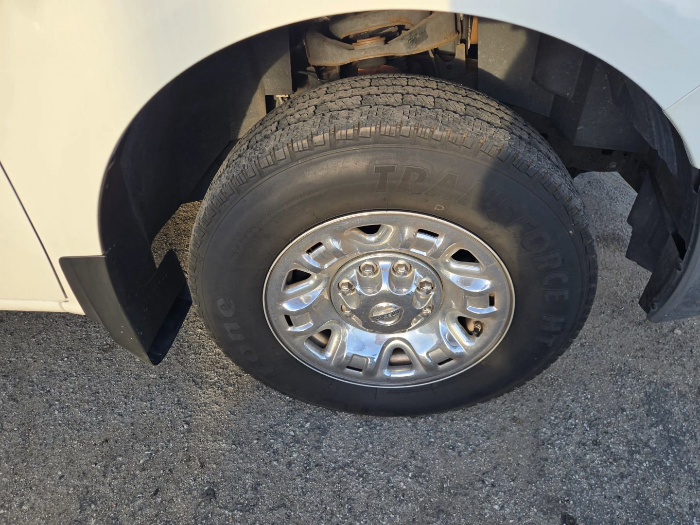 Used 2017 Nissan NV 3500 SV w/ SV Technology Package image 29