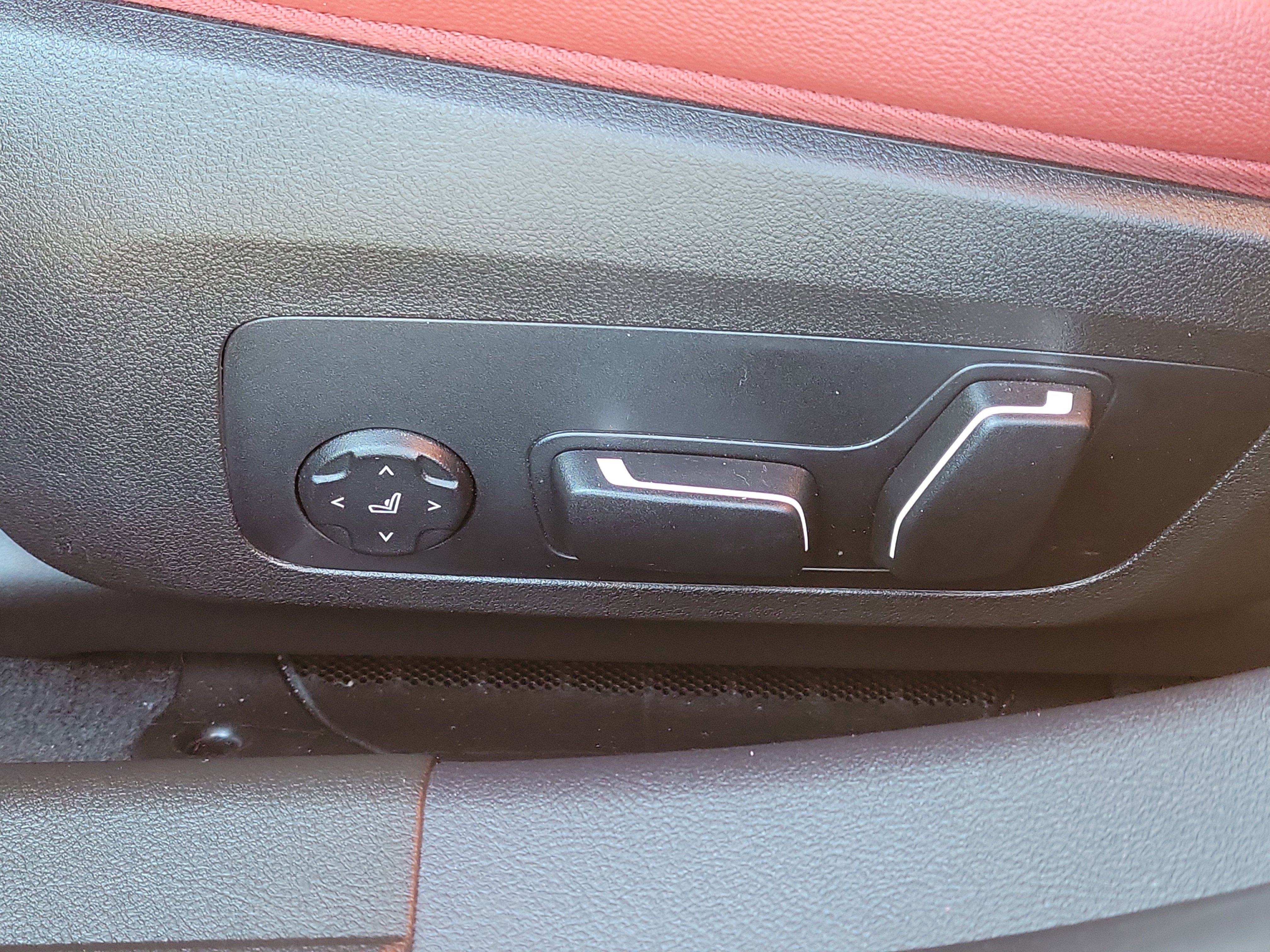 Used 2026 BMW 330i Sedan image 20