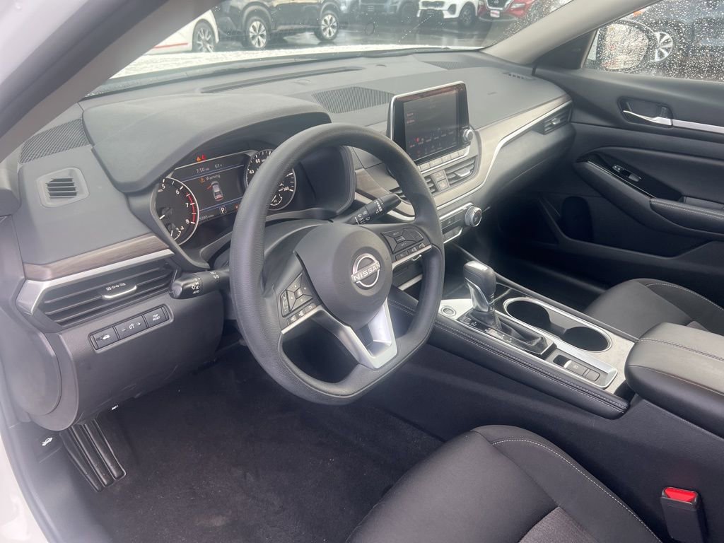 Certified 2023 Nissan Altima 2.5 SV AWD/4WD image 6