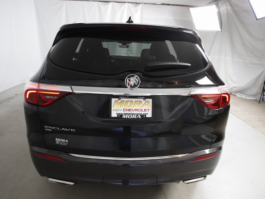 Used 2024 Buick Enclave Premium image 4