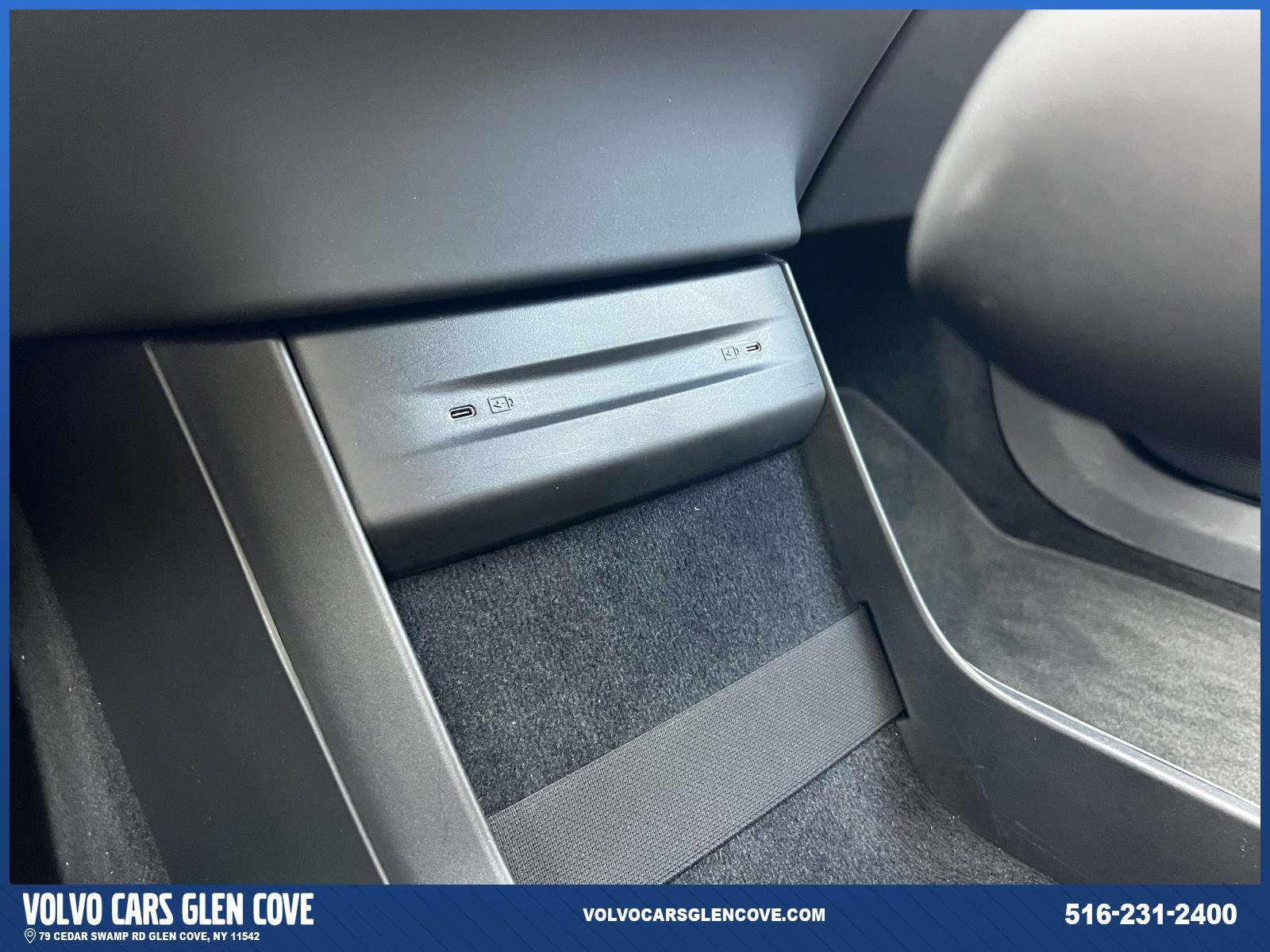 Certified 2025 Volvo EX90 Ultra AWD/4WD image 30