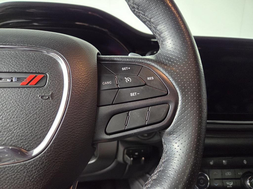 Used 2021 Dodge Durango R/T w/ Blacktop Package RWD image 16