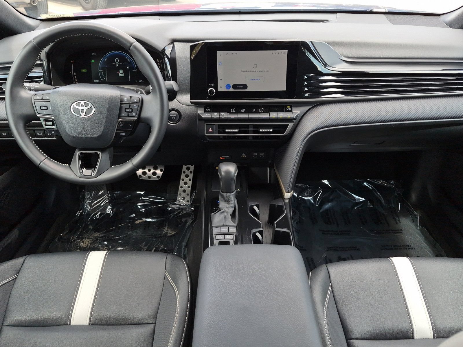 Certified 2025 Toyota Camry SE AWD/4WD image 12
