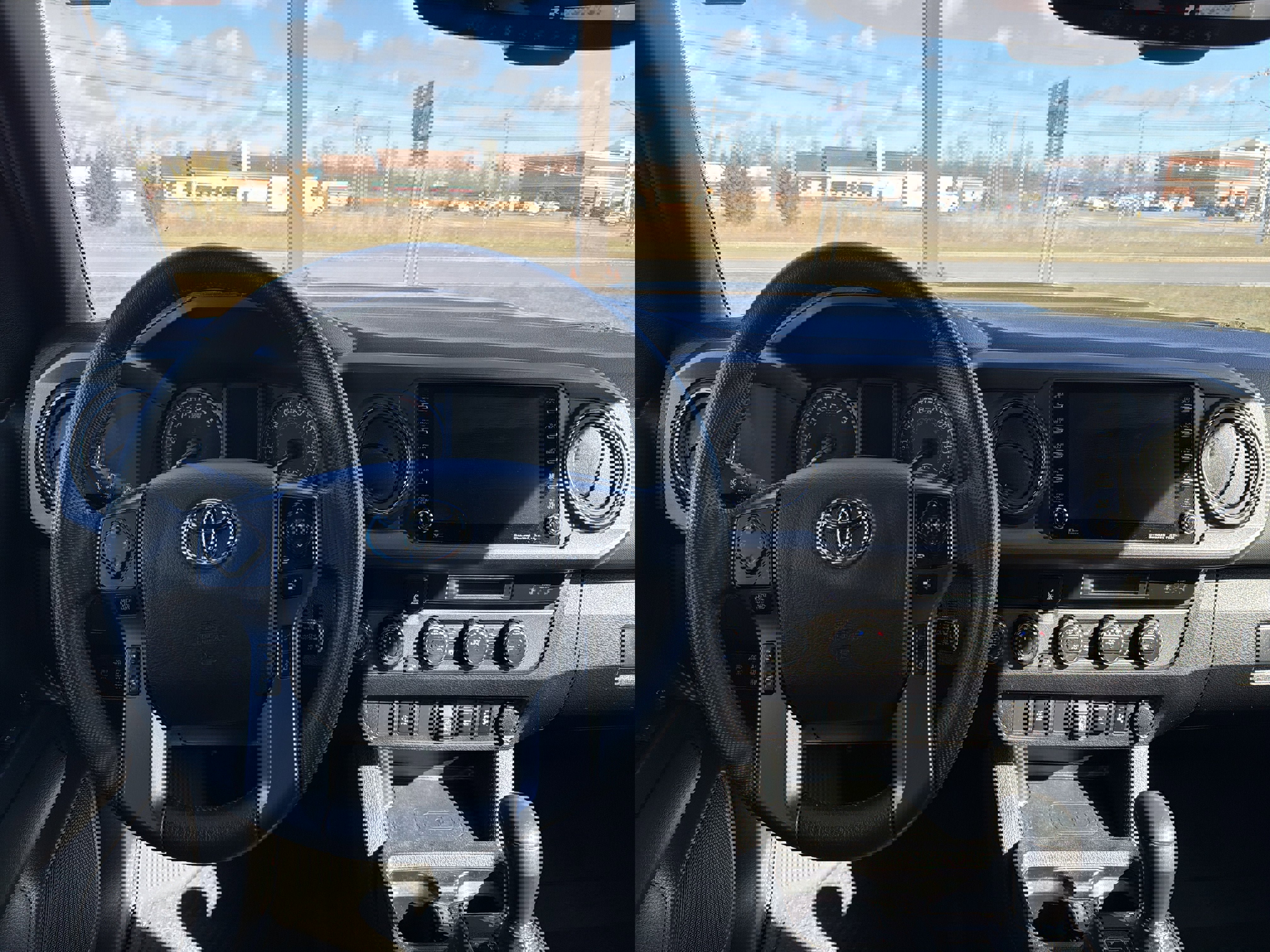 Used 2023 Toyota Tacoma TRD Sport image 12