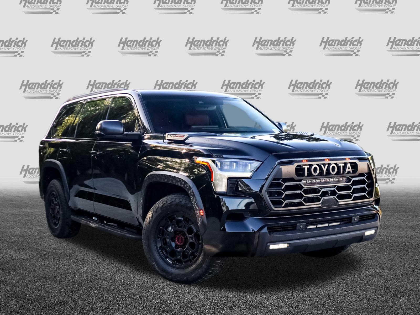 Used 2024 Toyota Sequoia TRD Pro AWD/4WD image 2
