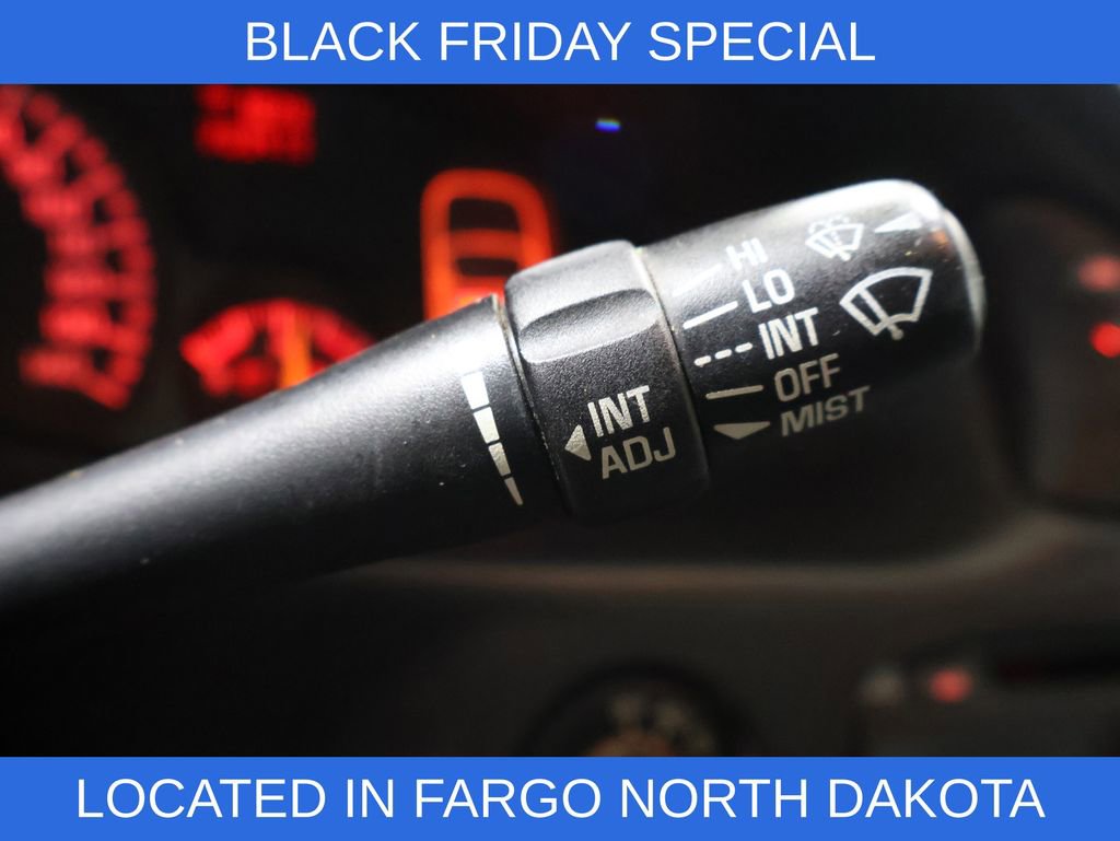 Used 2003 Pontiac Bonneville SE w/ Leather Appointment Package image 28