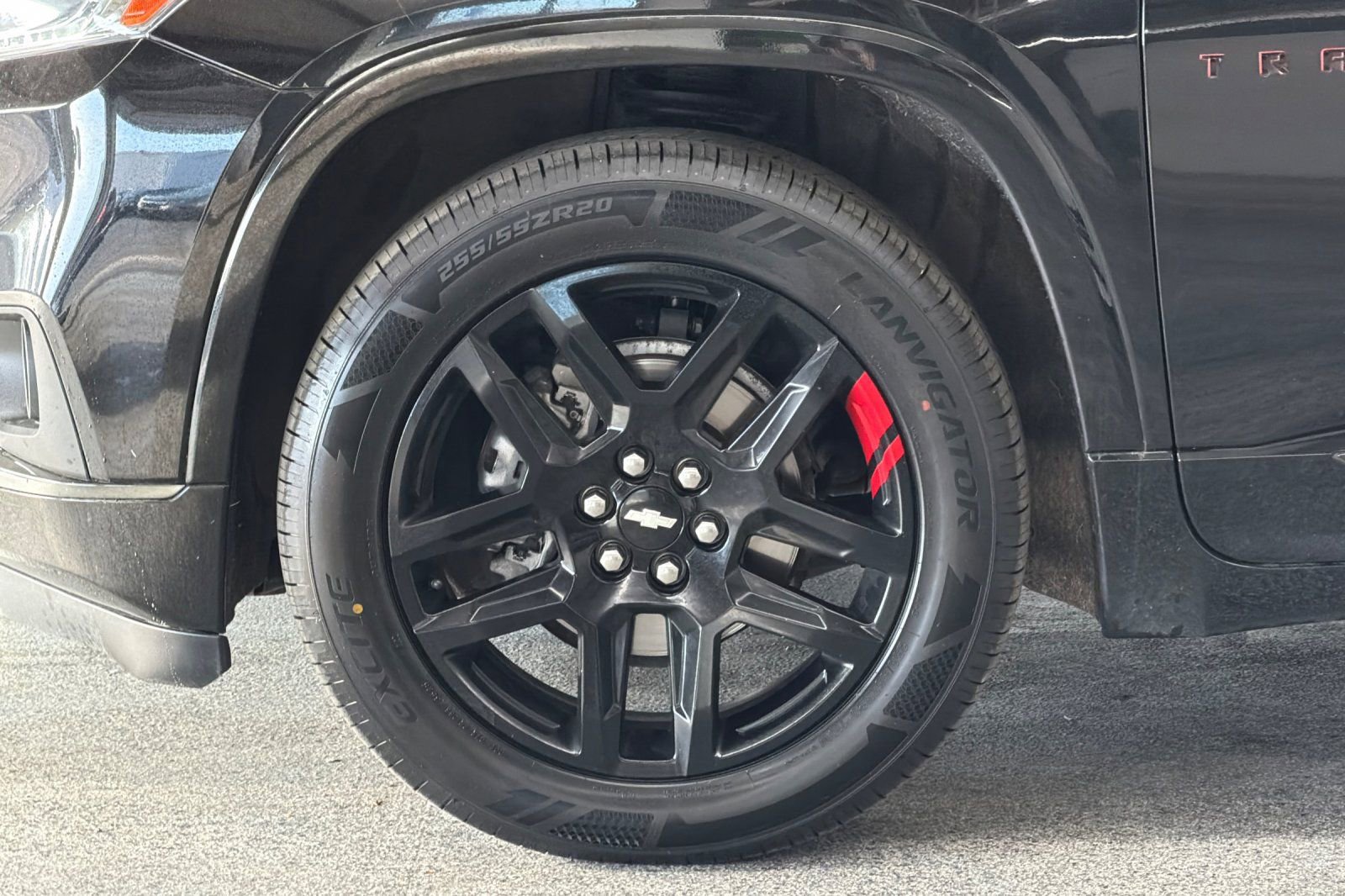 Used 2020 Chevrolet Traverse Premier w/ Redline Edition image 26