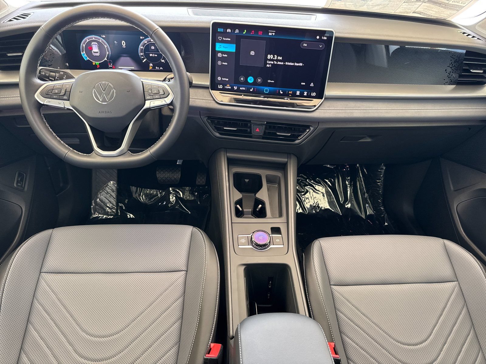 New 2026 Volkswagen Tiguan SE AWD/4WD image 13