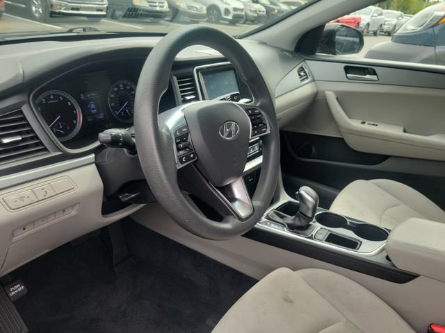 Used 2018 Hyundai Sonata SE FWD image 16