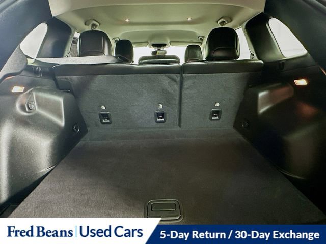 Used 2019 Jeep Cherokee Latitude Plus w/ Comfort/Convenience Group AWD/4WD image 27