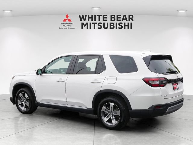 Used 2025 Honda Pilot EX-L image 4