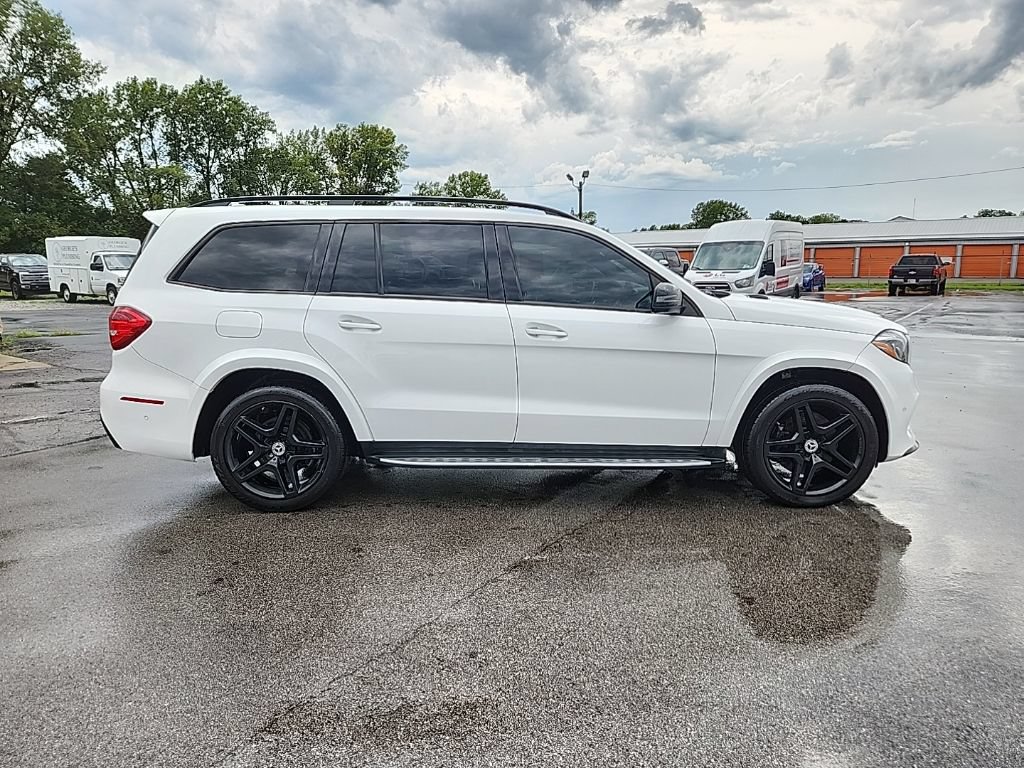 Used 2018 Mercedes-Benz GLS 550 4MATIC image 4