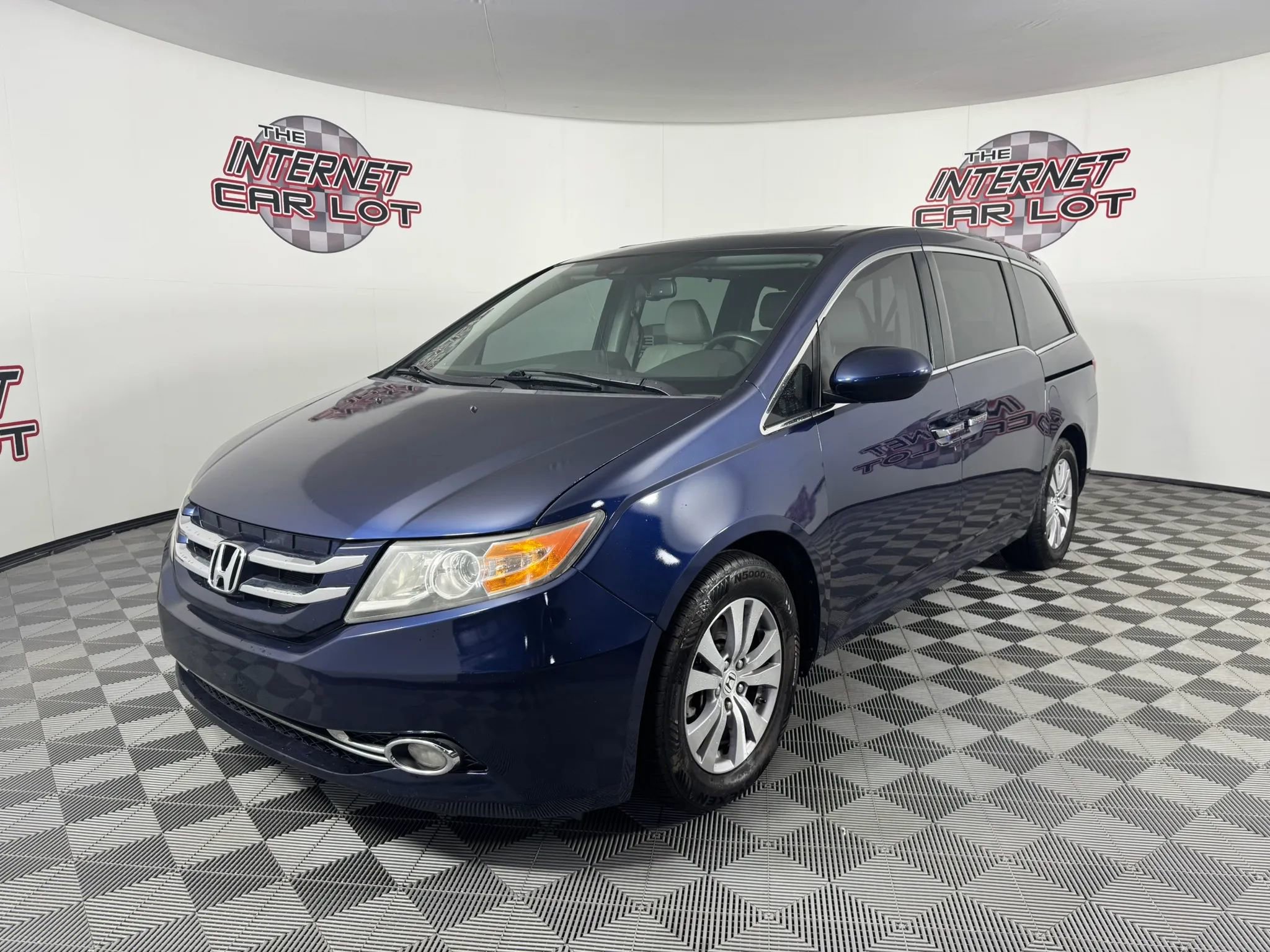Used 2015 Honda Odyssey EX-L image 3