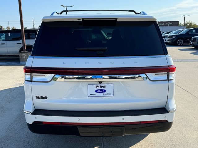 Used 2023 Lincoln Navigator L Reserve AWD/4WD image 6