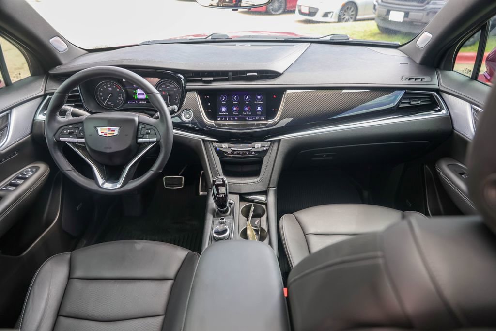 Certified 2024 Cadillac XT6 Sport w/ Technology Package AWD/4WD image 27