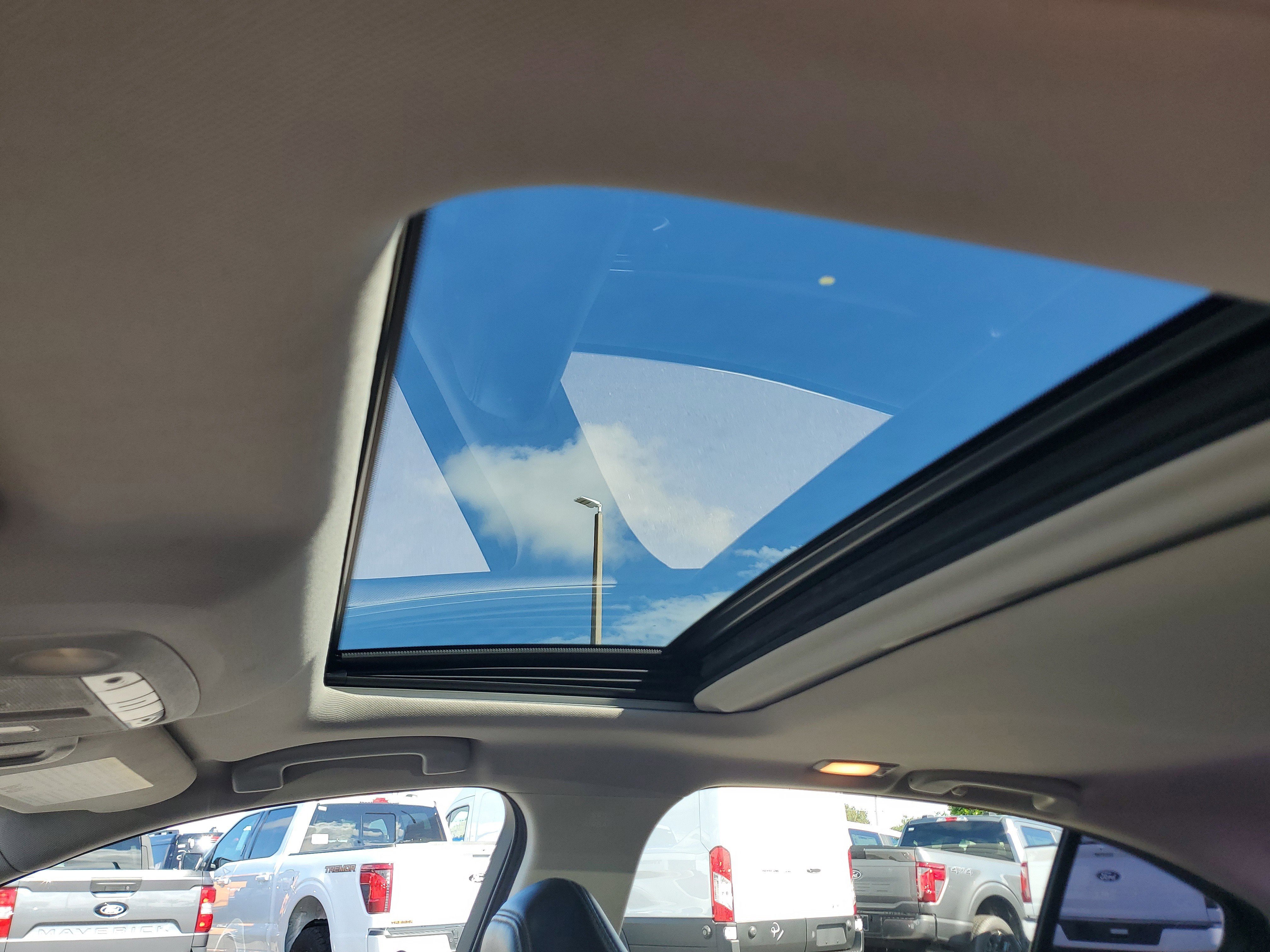 Used 2019 INFINITI Q50 Sport image 24